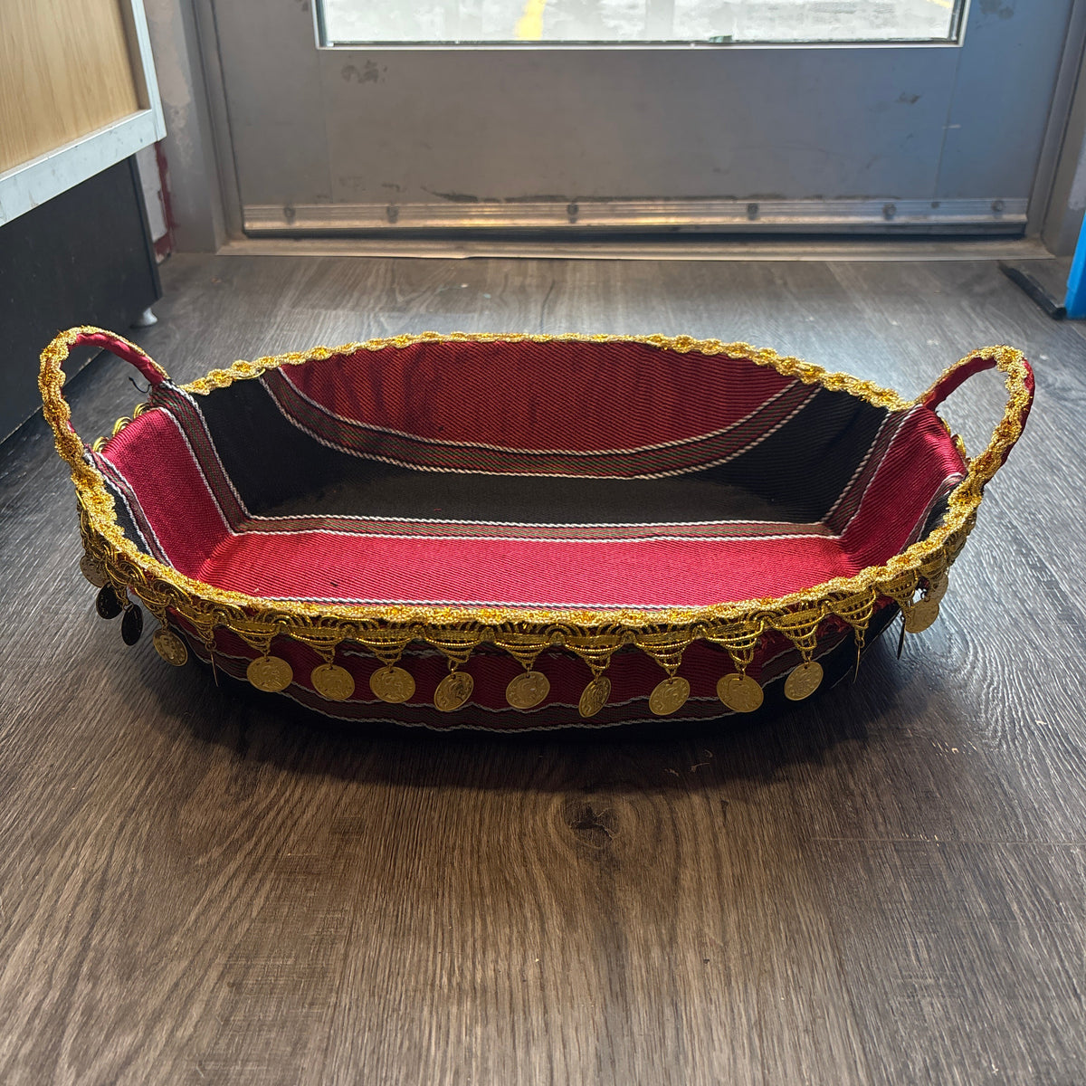 Traditional Basket A10083