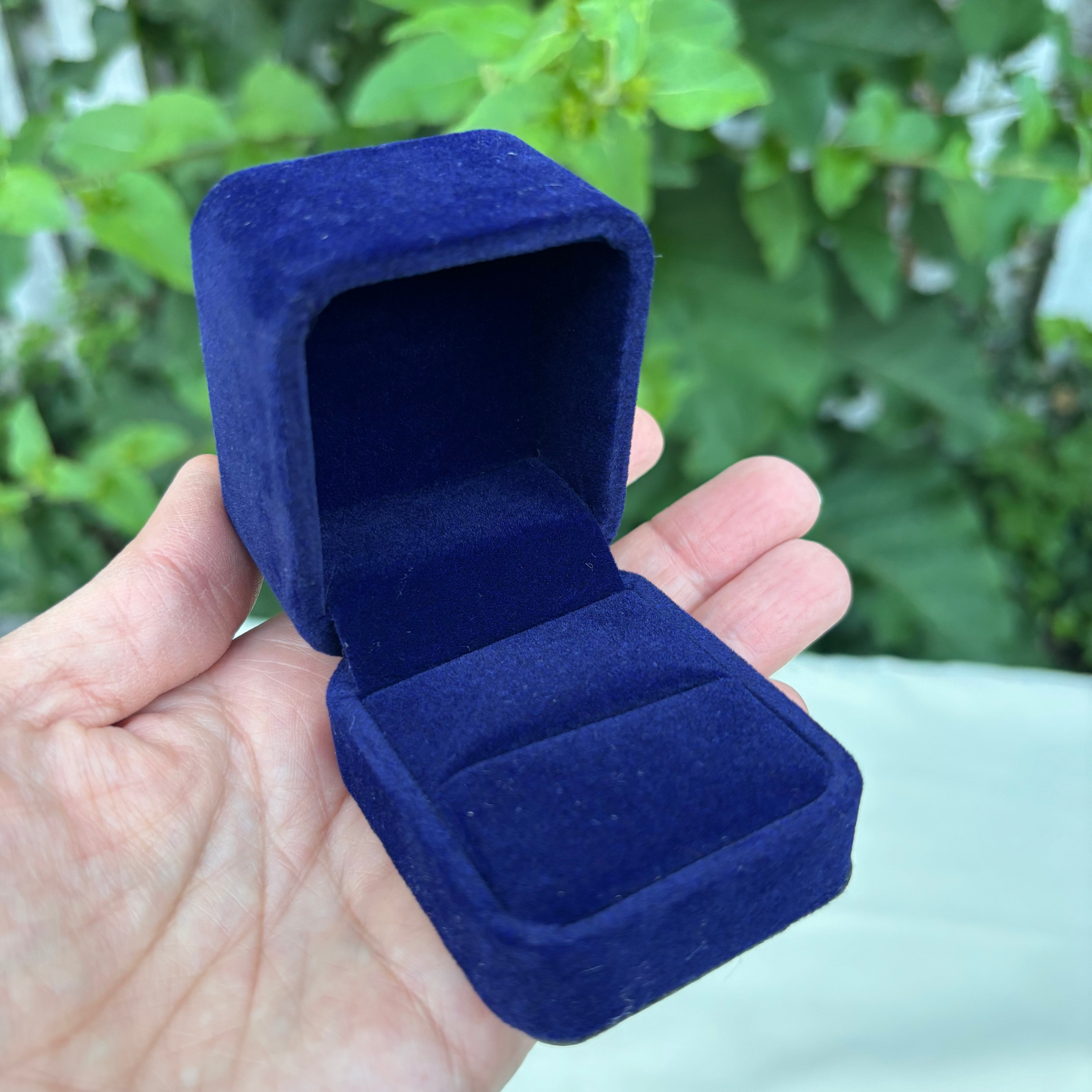 Velvet Ring Box
