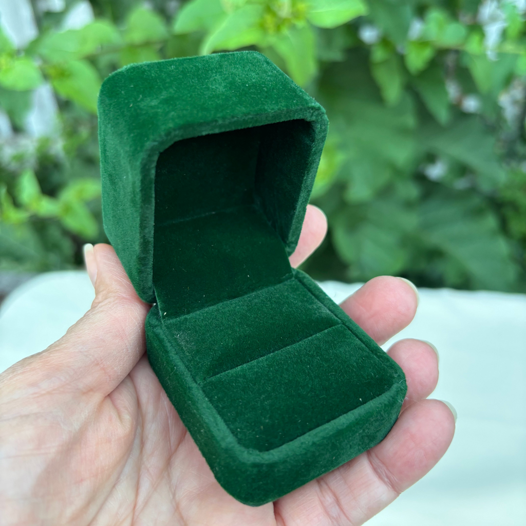 Velvet Ring Box