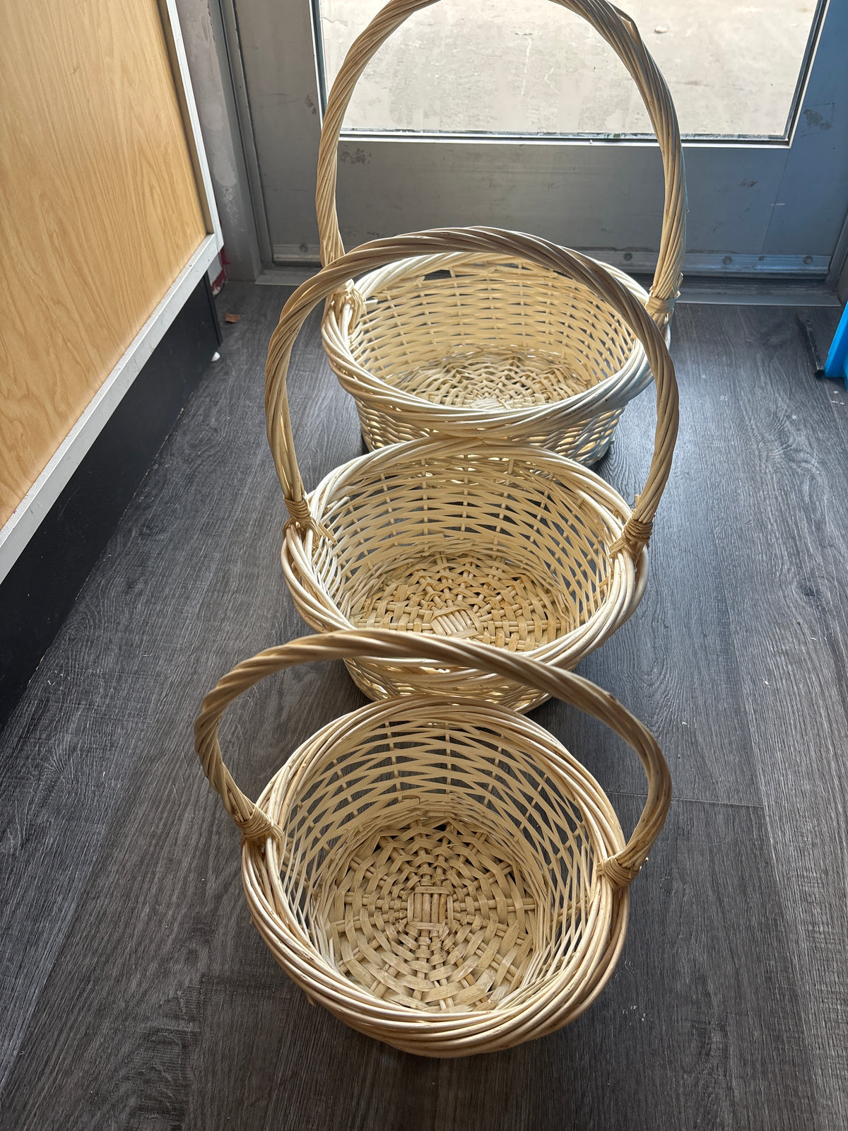 Basket with Handle A10066