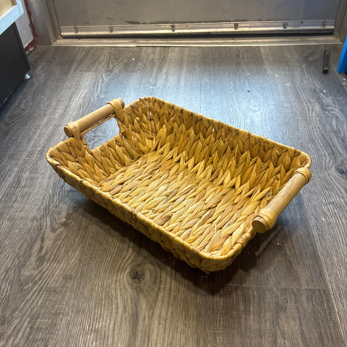 Tray