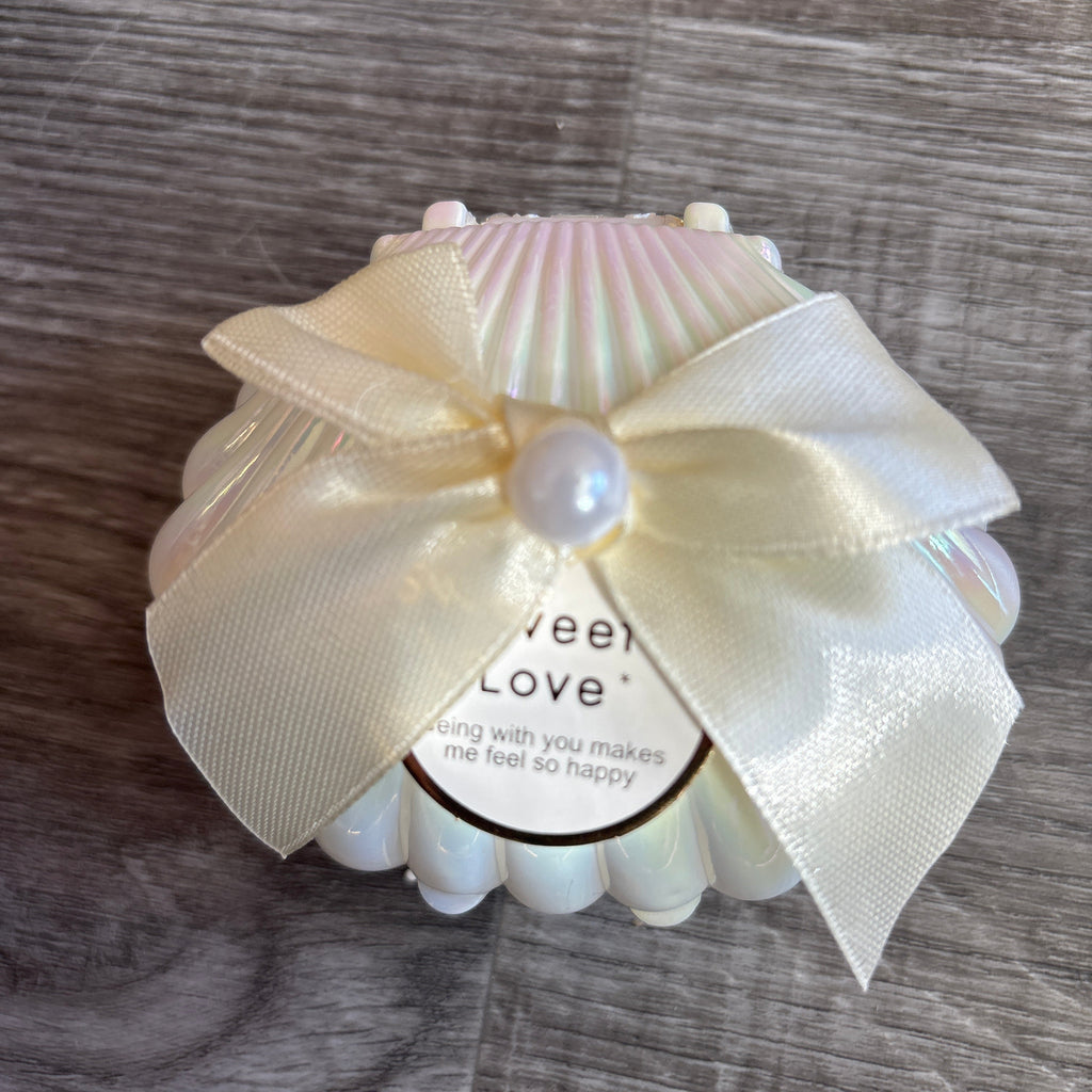 White Shell Wedding Favors Party Favour F90253