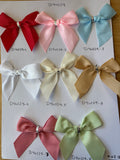 Ribbon Bow Tie  D40129
